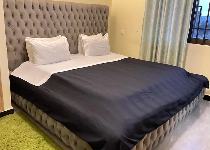 Modest Spacious Apartment