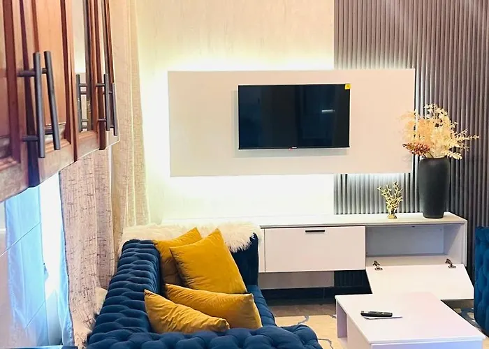 Modest Spacious Apartment